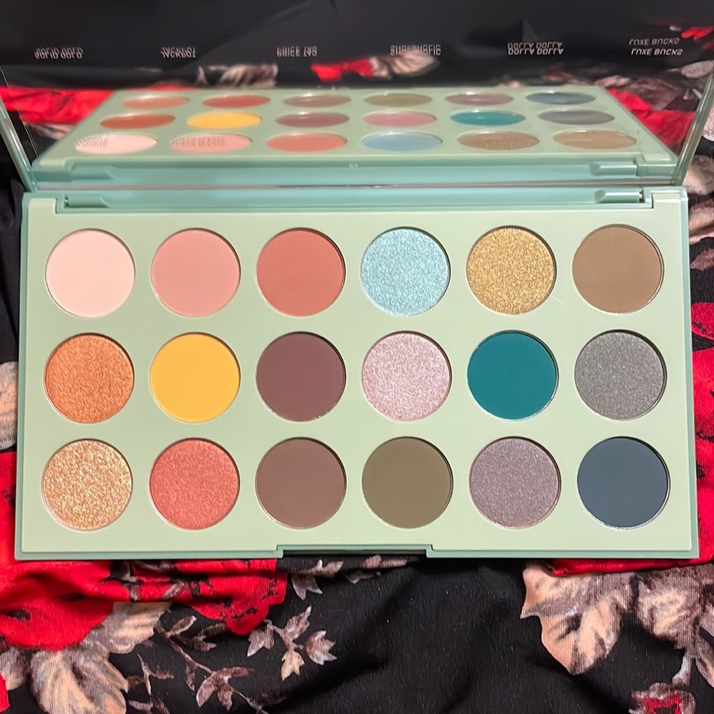 Morphe 18B • MAKIN’ BANK 🏦